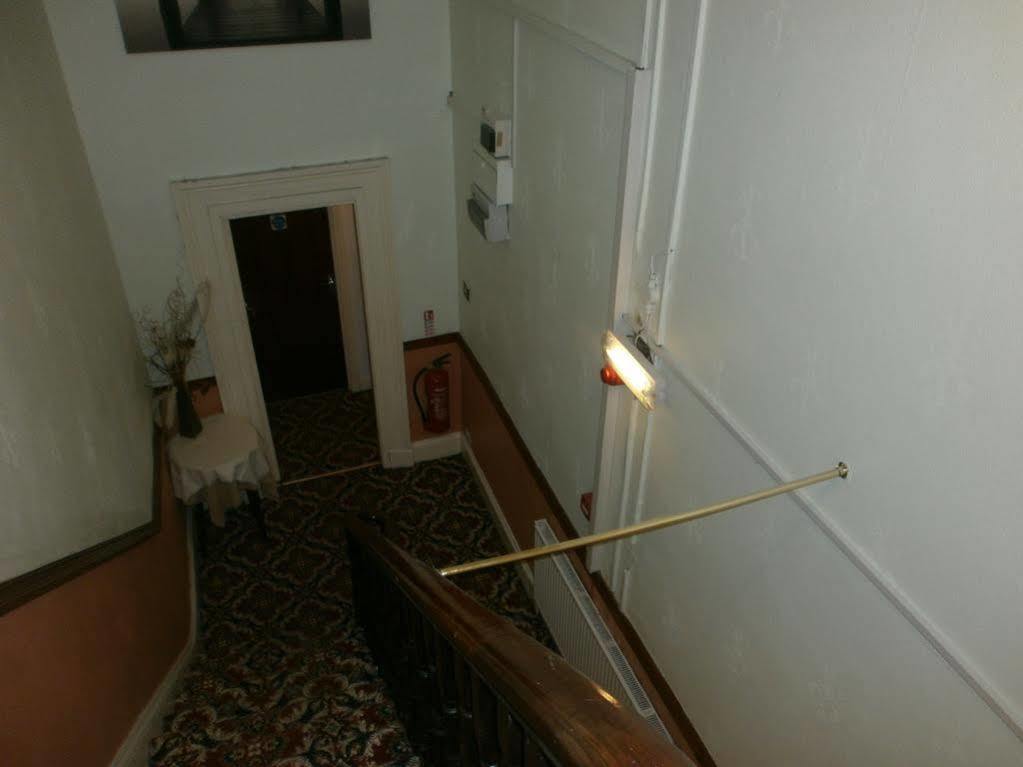 Verdene 3* Manchester